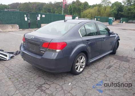 2014 Subaru Legacy 2.5I Premium z USA, uszkodzony, nr VIN 4S3BMBC65E3036264